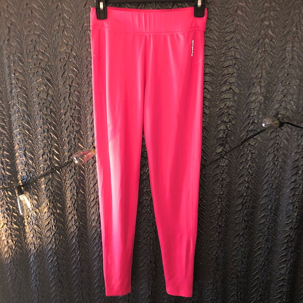 Hot pink Reebok athletic leggings